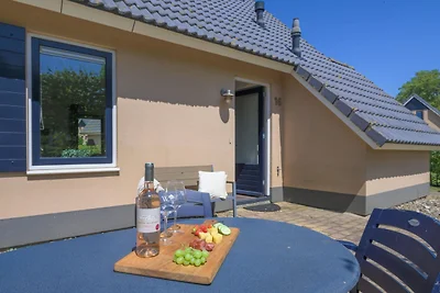 Spaziosa casa vicino ai laghi della Frisia