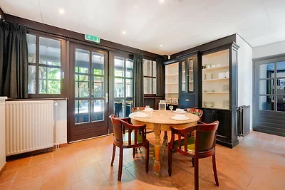 Herrenhaus f�r 26 Personen in Asten
