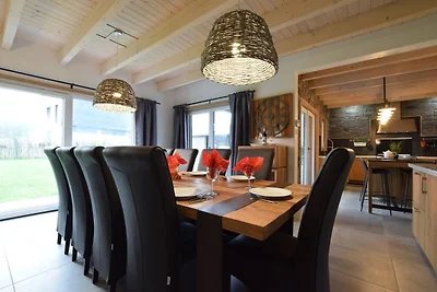 Moderne Villa in Durbuy mit Sauna und...