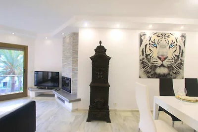 1080 - GOLDEN BEACH JACUZZI