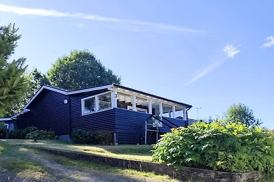 4 Sterne Ferienhaus in BORÅS