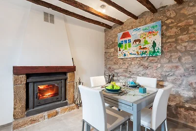 Casa di campagna a Culla con piscina privata