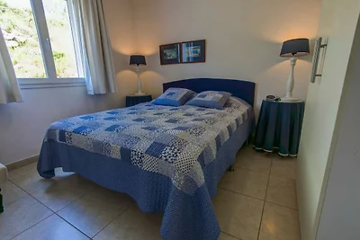 Moderna villa con piscina privata a Camplong