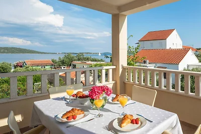 Apartments Bella Vista -One Bedroom Apartment...