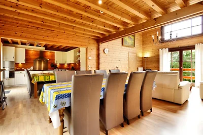 Chalet in Septon mit Terrasse