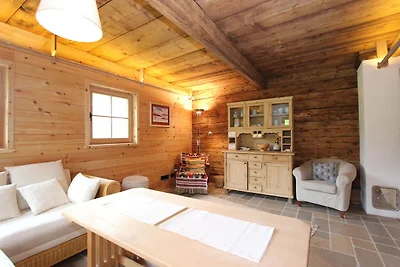 Chalet an der Skipiste in St. Johann in Tirol