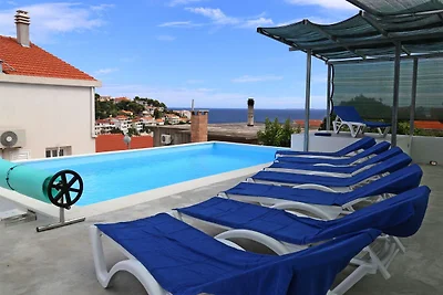 Casa vacanze di charme con piscina a Čara