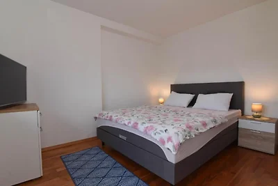 Sweet Apartment Rita - One Bedroom Apartment ...