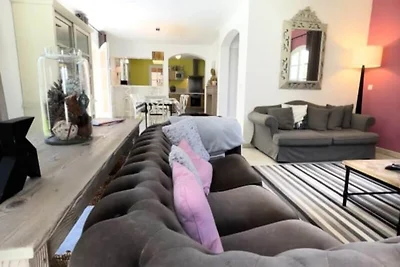 Villa con piscina in Provenza