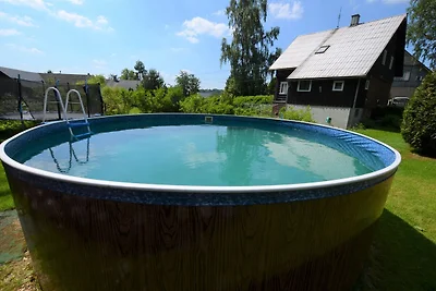 Ferienhaus in Starי K?e?any mit Garten