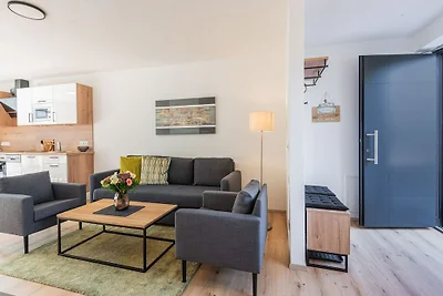 Einladende Wohnung in Sautens mit Terrasse