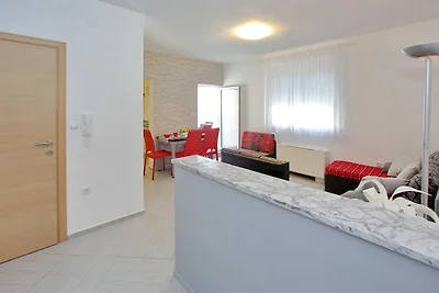 Ruhige Wohnung in Bibinje mit Garten und...