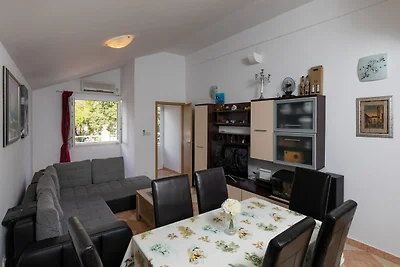 Apartment L&L - Two-Bedroom Apartment with...