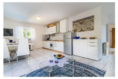 Villa in Porec mit Schwimmbecken
