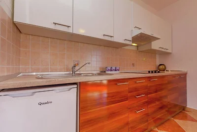 Apartment in Dramalj mit Whirlpool