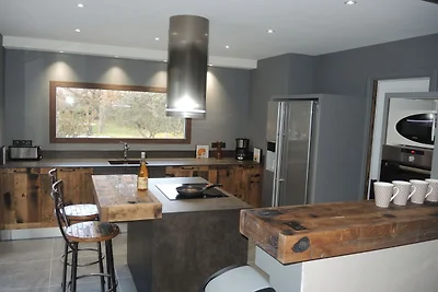 Spaziosa casa vacanze con piscina privata