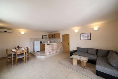 Cozy Beachfront Holiday Home Slatine - Five B...