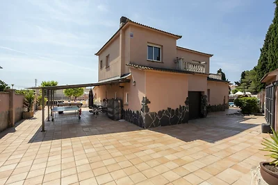 Ferienhaus in El Vendrell mit Pool