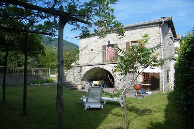 Gezellig vakantiehuis aan de rivier Le Lignon