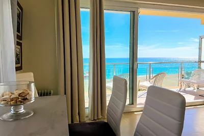 Licht appartement met toegang tot het strand