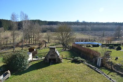 Landhaus mitten im Wald in Viroinval mit...
