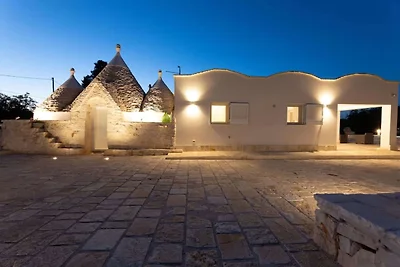 Villa di campagna vicino agli uliveti di...