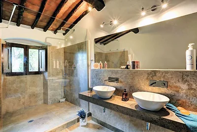 Villa a Gaiole in Chianti con Piscina Privata