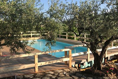 Group accommodation in the center of Sicily w...