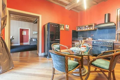 Wohnung in Torino mit Balkon und Parken