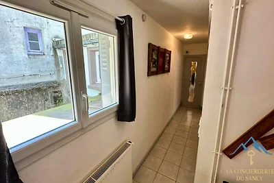 Apartment in Mont-Dore in der Nähe der Skipis...