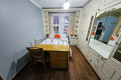 Belvilla Russel Court Hotel | Standard Triple