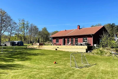 5 Personen Ferienhaus in KLÖVEDAL-By Traum