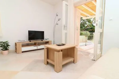 Apartments Seafront Silence - One Bedroom Apa...