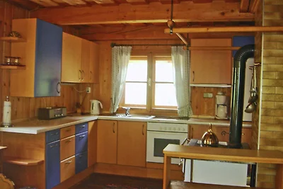 Chalet in Kolbnitz-Teuchl mit Balkon