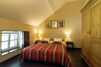 Luxuriöses Ferienhaus mit Whirlpool und Sauna