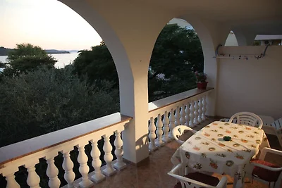 Two Bedroom Apartment with Sea view