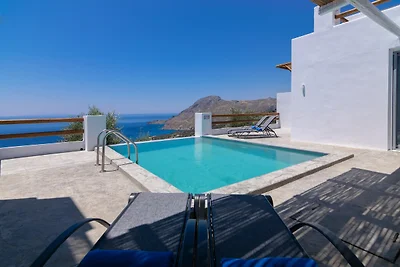 Villa a Plakias con piscina e vista mare