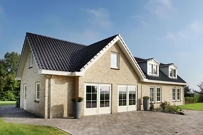 Villa in Schoorl mit Garten