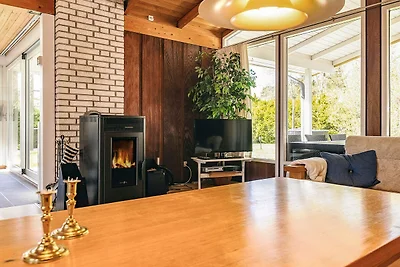 4 stelle case ad Hals