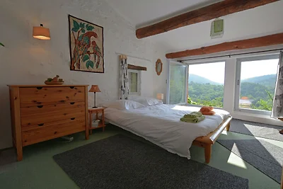 Meravigliosa villa con giardino