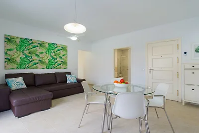 Wohnung in Mogán mit eingezäuntem Garten