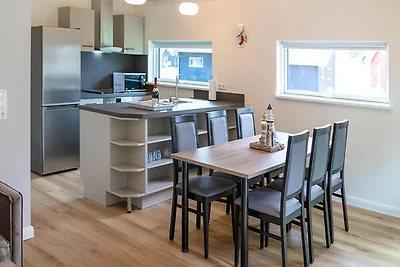 Ferienhaus mit Sauna und Whirlpool in Bad...
