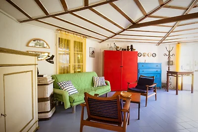 Grazioso Chalet ad Ameglia con Terrazzo