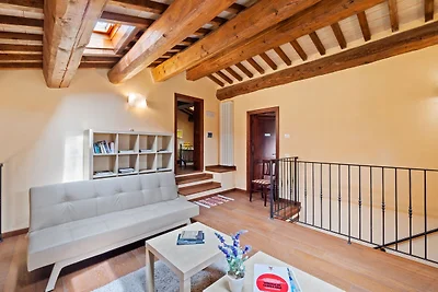 Villa in Belforte ganz Isauro mit Pool
