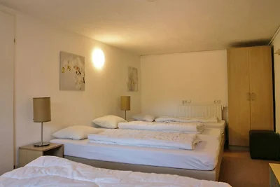 Grazioso chalet con giardino privato a Wörgl