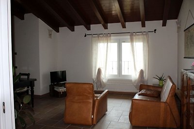 Modernes Appartement mit Balkon in Vello,...