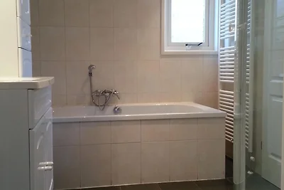 Gepflegtes Ferienhaus mit Geschirrspüler