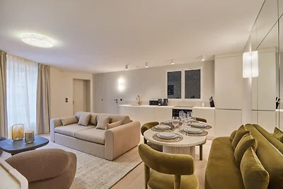 Subliem en nieuw appartement Louvre...