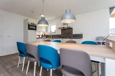 Villa moderna con grande cucina a Limburg