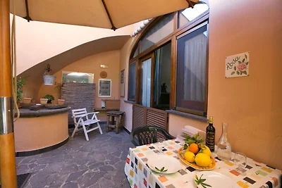 Sontuosa villa a Sorrento con giardino